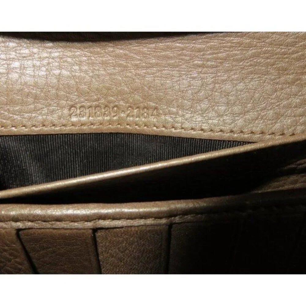 Gucci Vintage Gold Metallic Italian Leather Continental Bifold Flap Long Wallet
